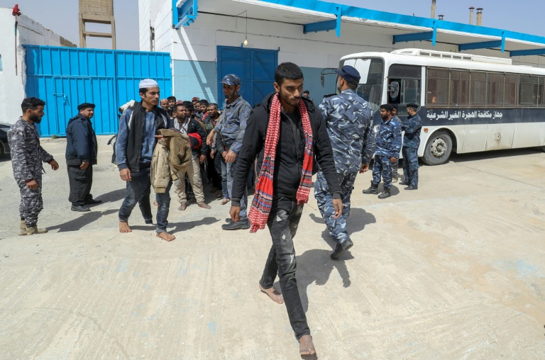 Four Migrant Boats Capsize Off Tunisia, 17 Dead