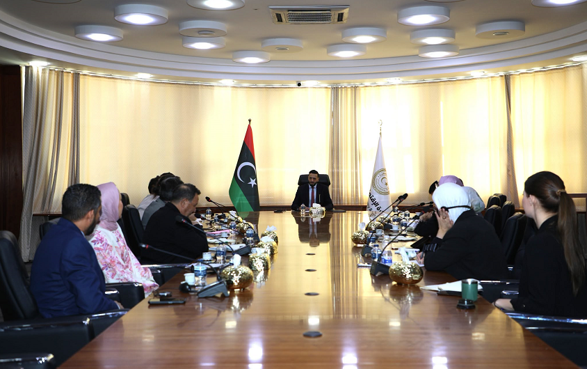 Libya discusses economic cooperation with Expertise France